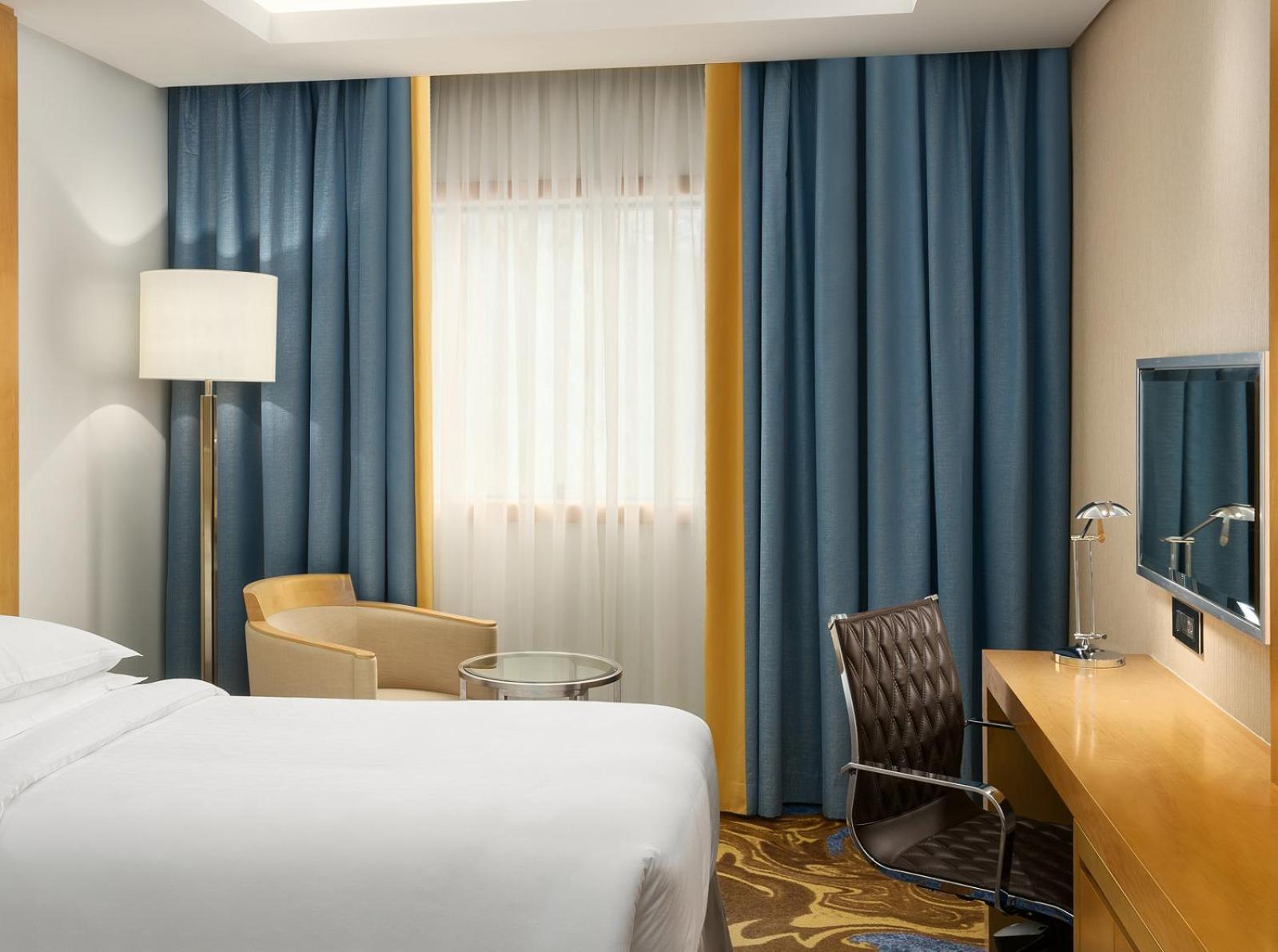 فندق شيراتون مكة جبل الكعبة المظهر الخارجي الصورة A room at the hotel