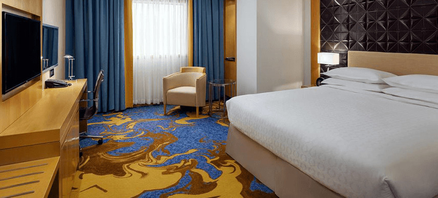 فندق شيراتون مكة جبل الكعبة المظهر الخارجي الصورة A room at the hotel